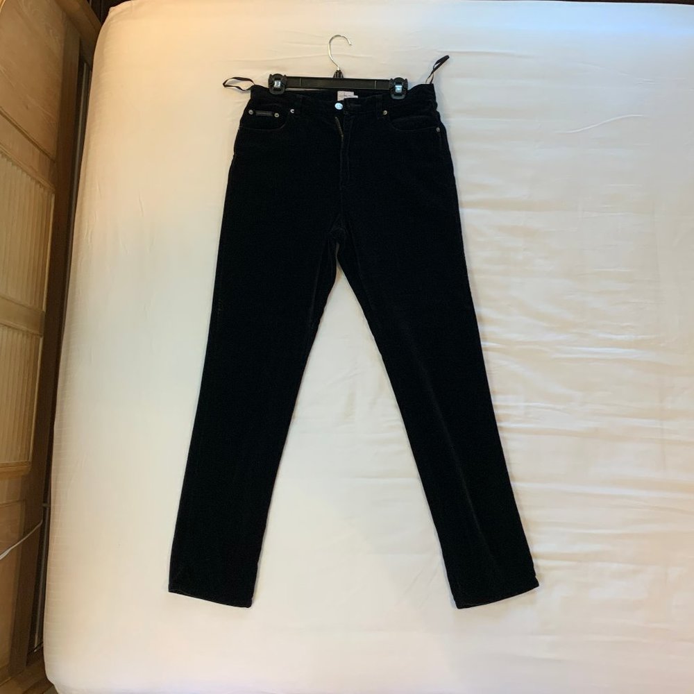 Calvin Klein Size (8) Velvet Straight Leg Jeans